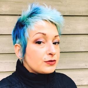 Meet your Posher, Andrea